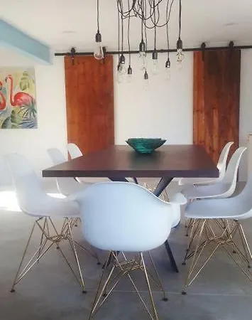 Casa Marti * אל ונדרל