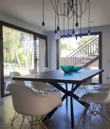 בית נופש Casa Marti אל ונדרל
