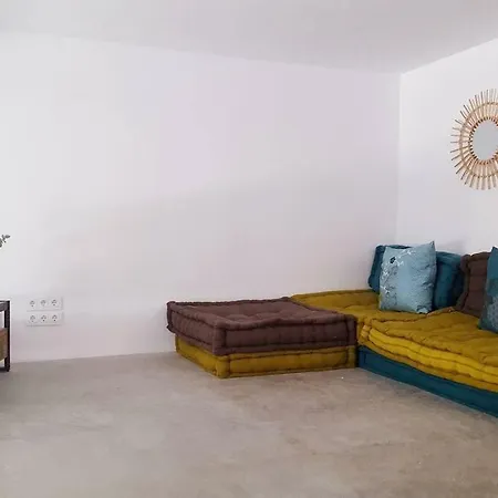 Casa Marti * אל ונדרל