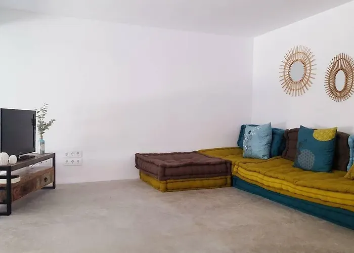 Casa Marti * Вендрель